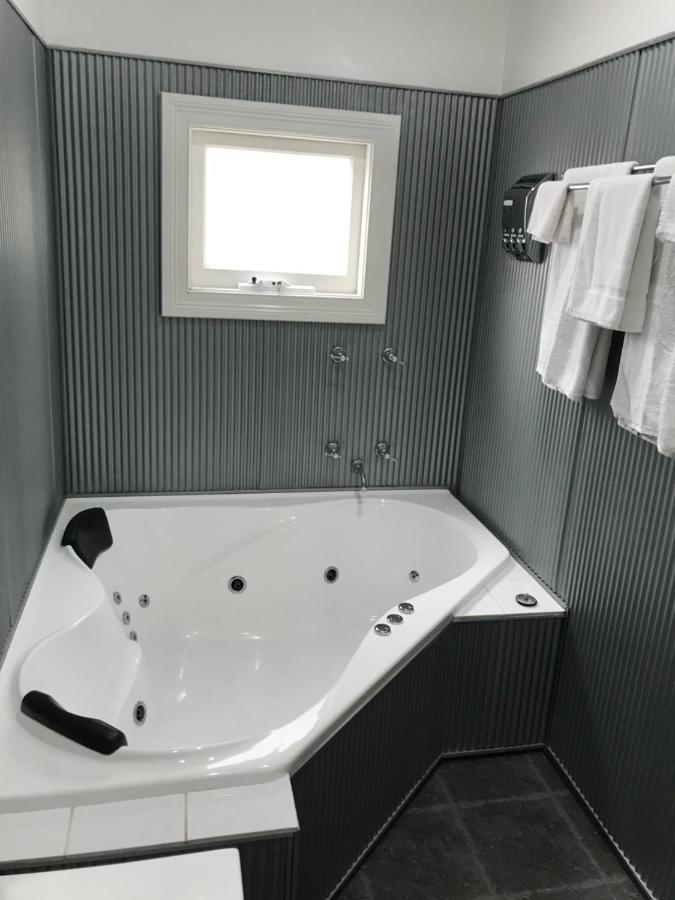ハンプトン イン フリーマントル ベッド&ブレックファースト Bed & Breakfast エクステリア 写真